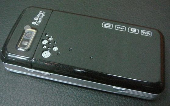 dual sim dual standby tv slide mobile phone W8 is copy design of sony-ericsson w995 