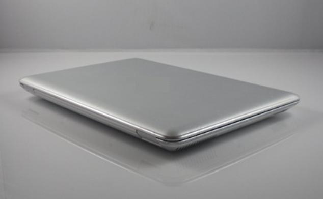 it is a 11.6 inch apple laptop design of APPLE style from China with very nice price welcome all over the world