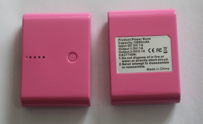 12000mAh mobile power bank has 10 colors and can work with many eletronics for charge