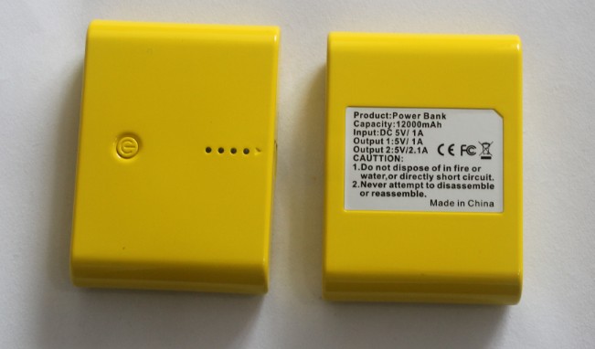 12000mAh mobile power bank has 10 colors and can work with many eletronics for charge