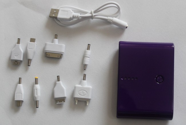 12000mAh mobile power bank has 10 colors and can work with many eletronics for charge