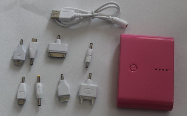 12000mAh mobile power bank has 10 colors and can work with many eletronics for charge