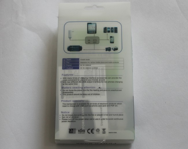 12000mAh mobile power bank has 10 colors and can work with many eletronics for charge